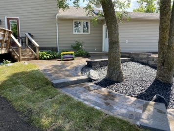 paving-stones-2022-04